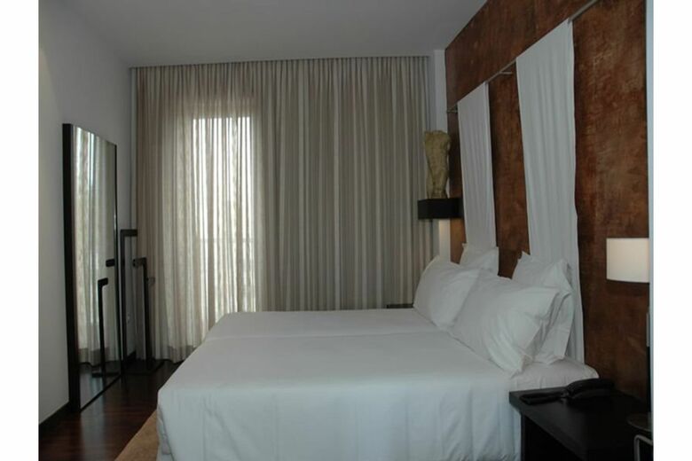 Porto Trindade Hotel