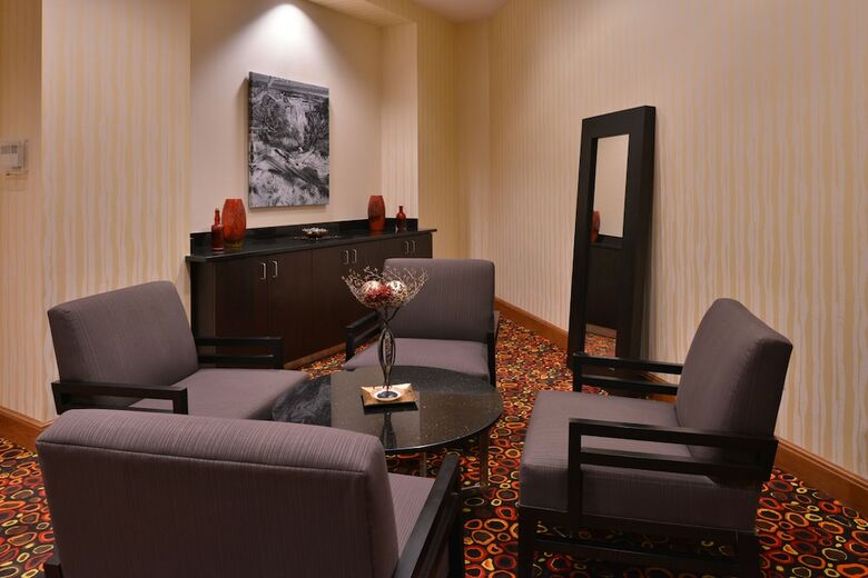 Hotel Doubletree By Hilton Grand Jun