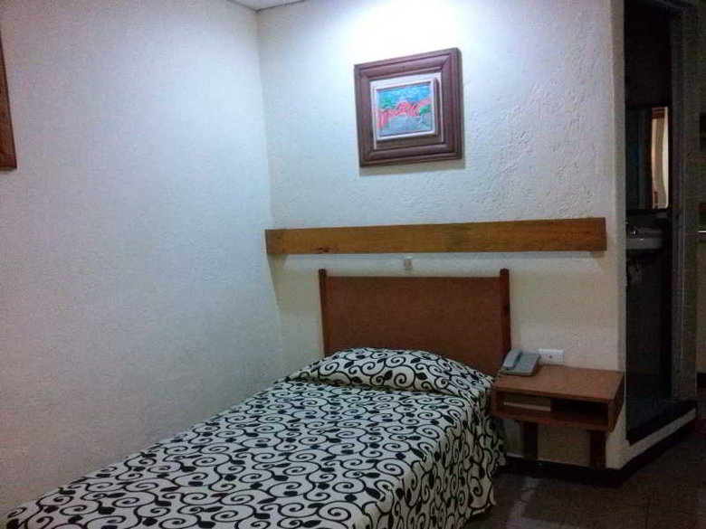Del Paseo Hotel(hdo)