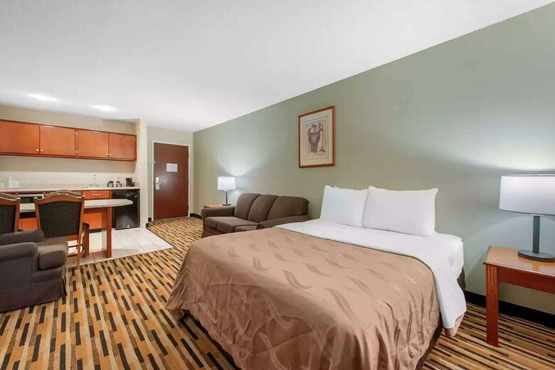 Hotel Quality Inn & Suites Savannah North