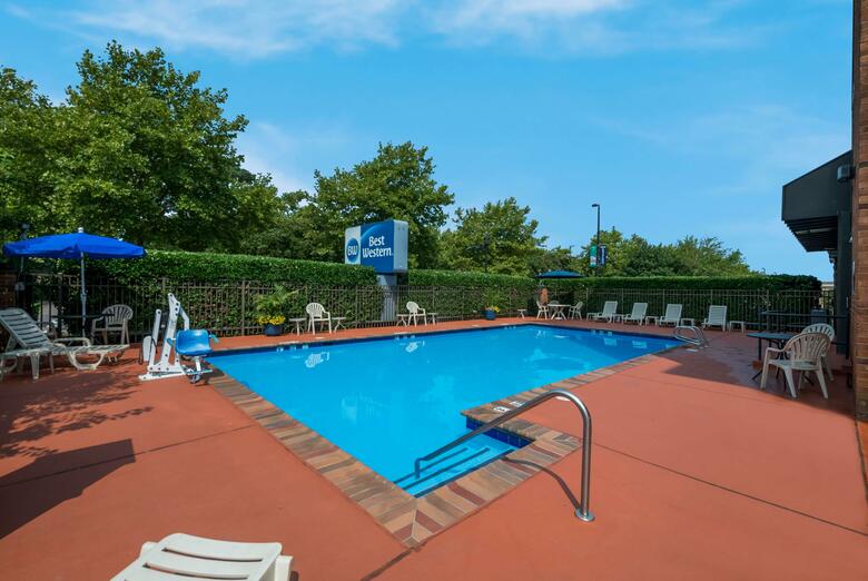 Hotel Comfort Inn Coliseum & Convention Center