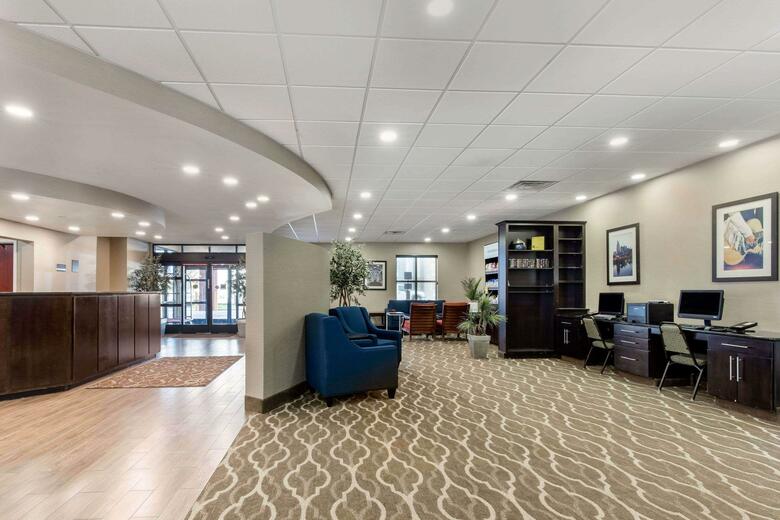 Hotel Comfort Suites Nashville