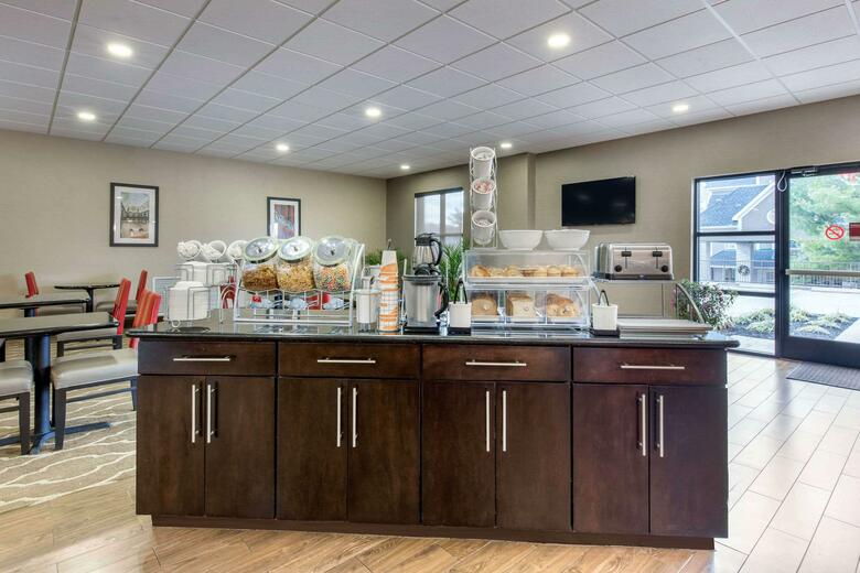 Hotel Comfort Suites Nashville