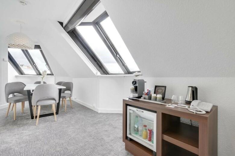 Hotel Mercure Paris Gare Montparnasse