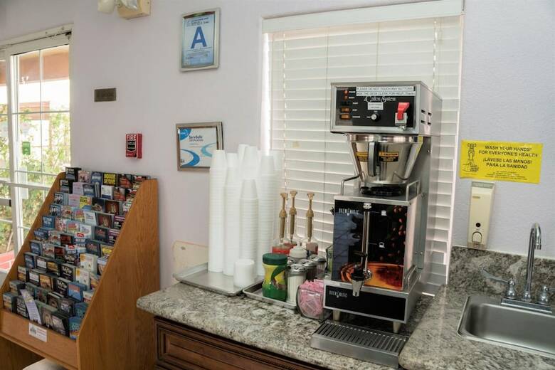 Hotel California Inn
