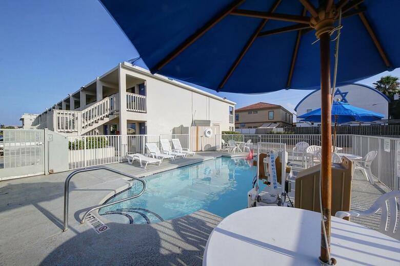 Hotel Motel 6 South Padre Island