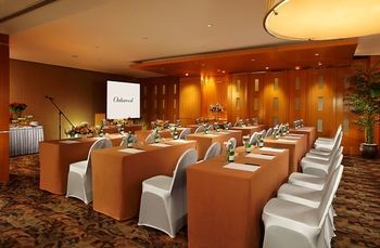 Hotel Oakwood Premier Cozmo Jakarta