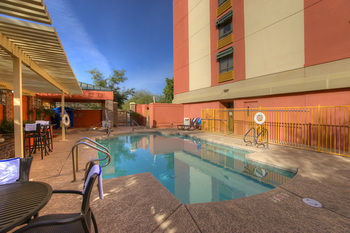 Hotel Holiday Inn Express Arizona Mills