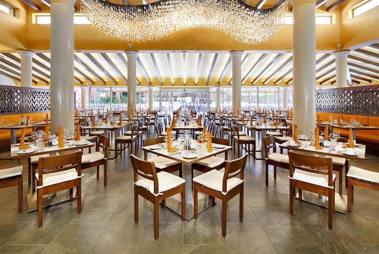 Barcelo Maya Beach Hotel
