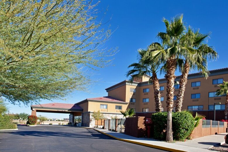 Holiday Inn Express Hotel & Suites Phoenix/chandler (ahwatukee)