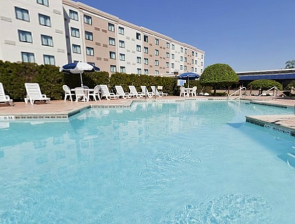 Hotel Holiday Inn Hasbrouck Hieghts