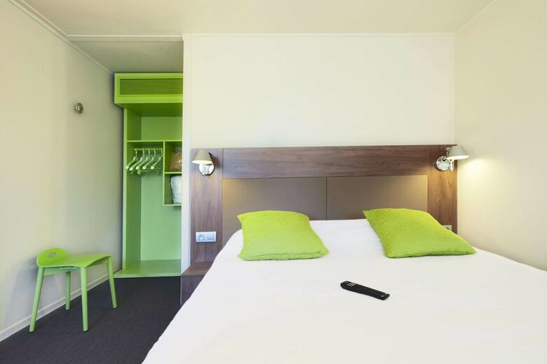 Hotel Campanile Fouquieres Les Bethune(.)