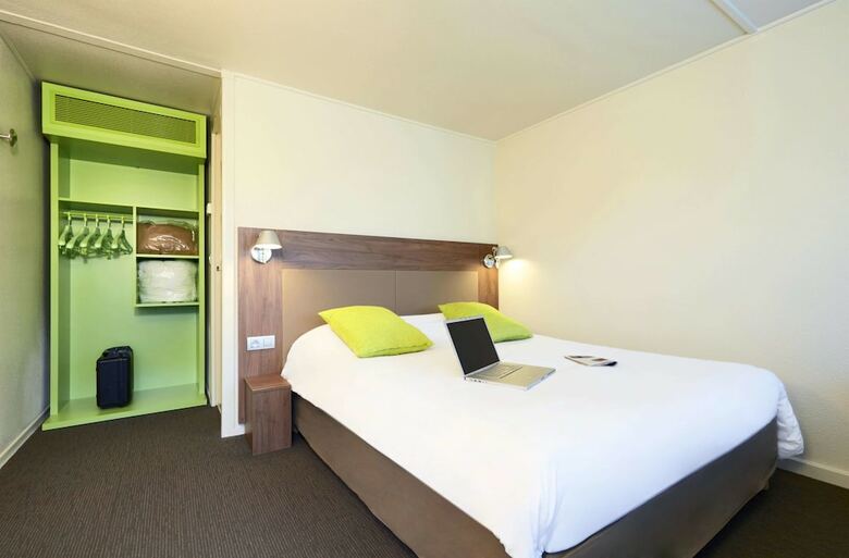 Hotel Campanile Fouquieres Les Bethune(.)