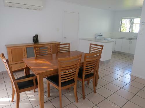 Aparthotel The Shores Holiday Apartments