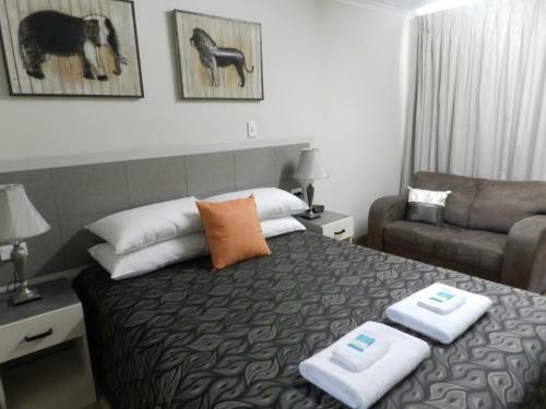 Golden Palms Motor Inn