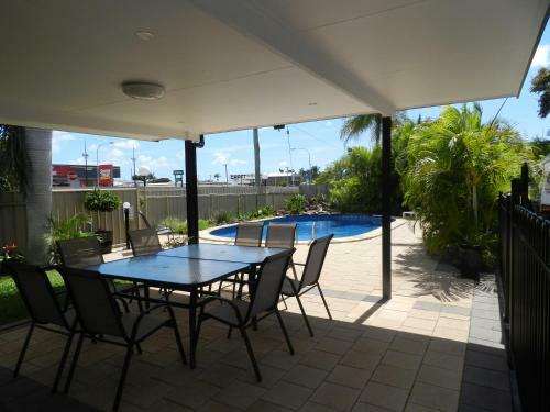 Golden Palms Motor Inn
