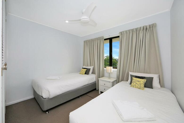 Nautilus Beachside Apartments