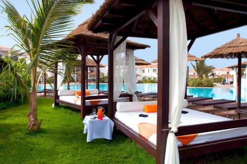 Private Villa With Pool On Tortuga Beach Resort