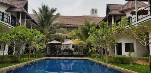 The White Terrace Hotel