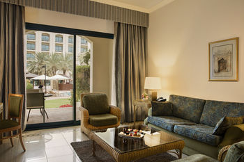 Hotel Al Ain Rotana