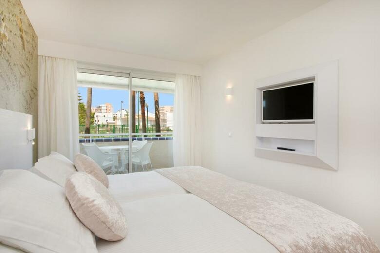 Hotel Iberostar Waves Cristina