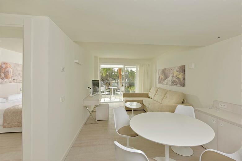 Hotel Iberostar Waves Cristina