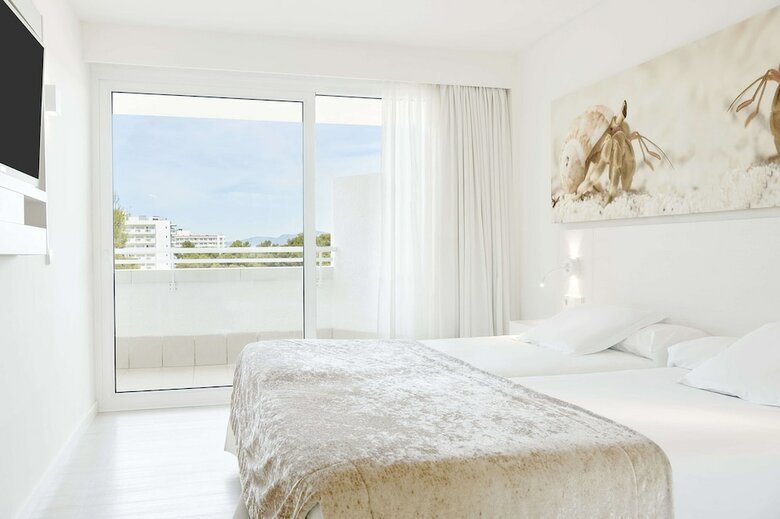 Hotel Iberostar Waves Cristina