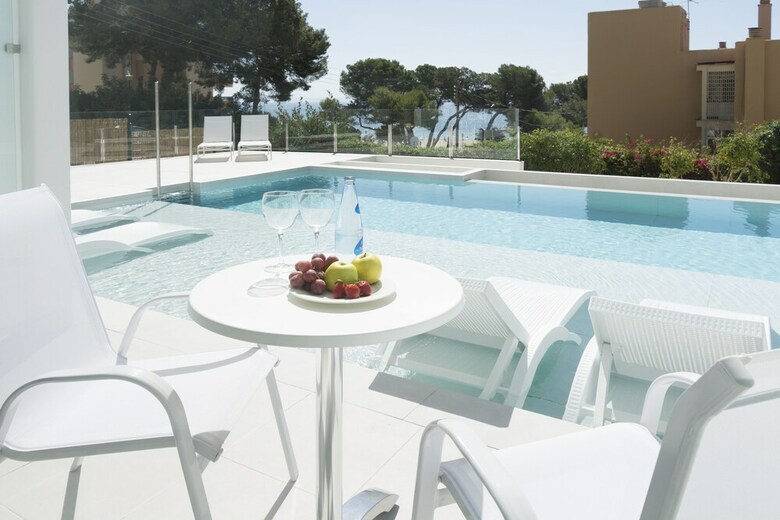 Reverence Mare Hotel Adults Only