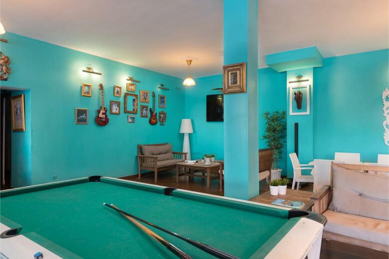 Holiday Park Apartments