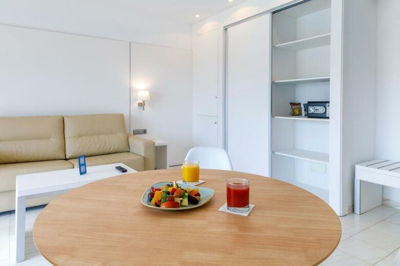 Mar Hotels Alcanada