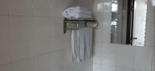 Hostal Genshen Business Hotel