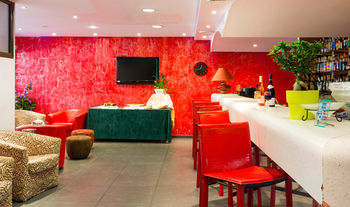 Ariane Hotel