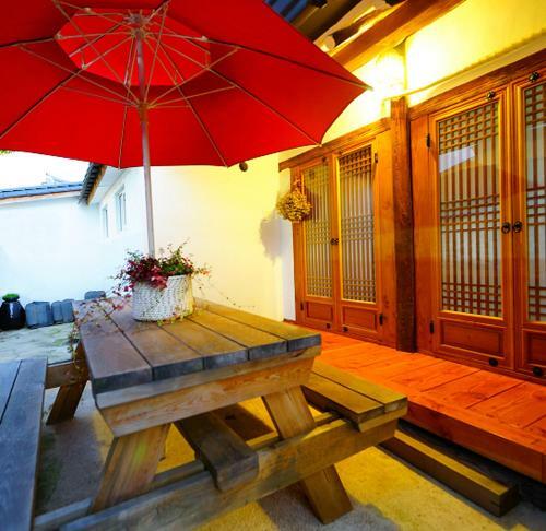 Hostal Beautiful Garden Hanok Guesthouse