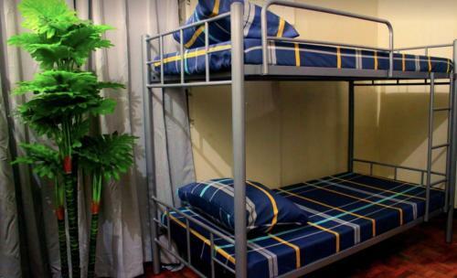 Country Living Hostel - Tagaytay Center