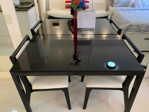 Apartamentos Avida Condo Near Naia