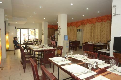 Hotel Reyna's The Haven & Gardens