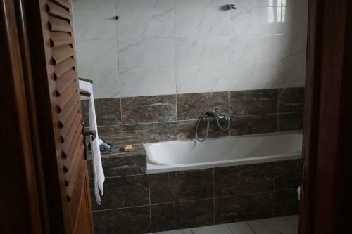 Accra Royal Castle Apartments & Suites