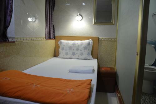 Hostal Everest Guest House (3/f)