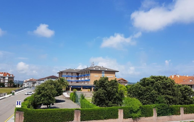 Hotel Montemar