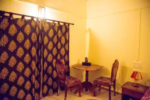 Panchavadi "wecare" Hotel&ayurvedic Resort
