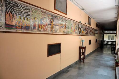 Hotel Arya Niwas