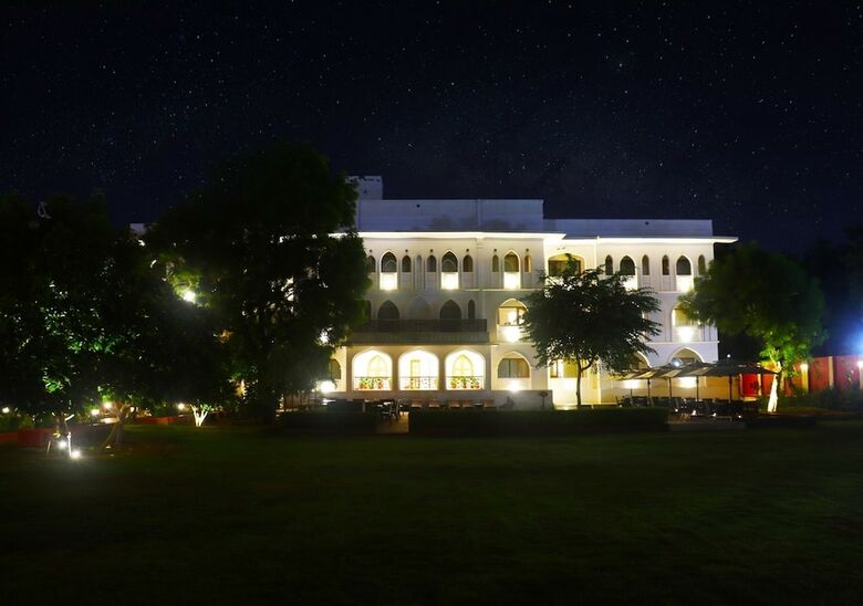 Hotel Maharaja Ganga Mahal