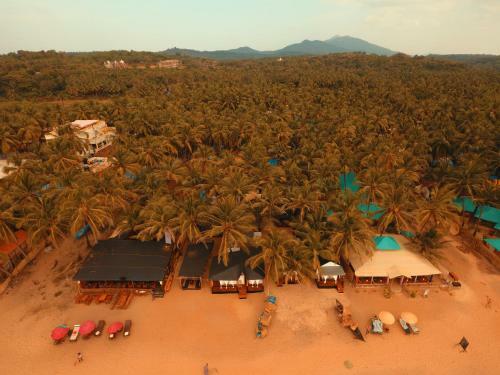Hotel Corvo Rindo Resort & Restaurant