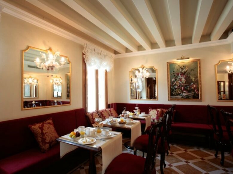 Hotel Canal Grande
