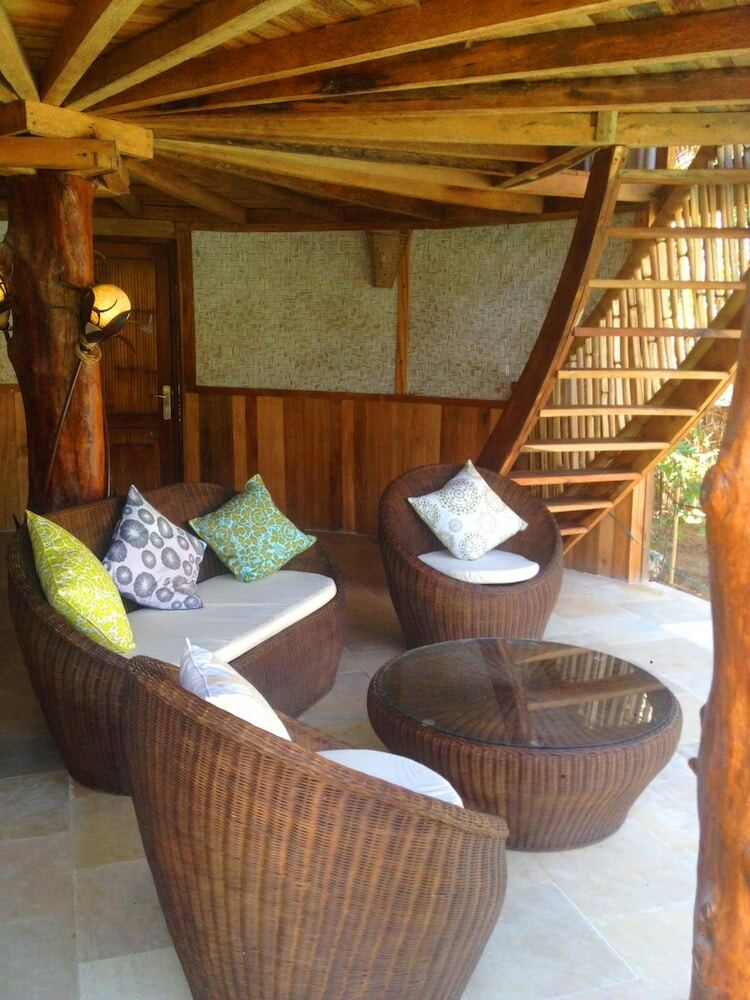 Meno Island Villas