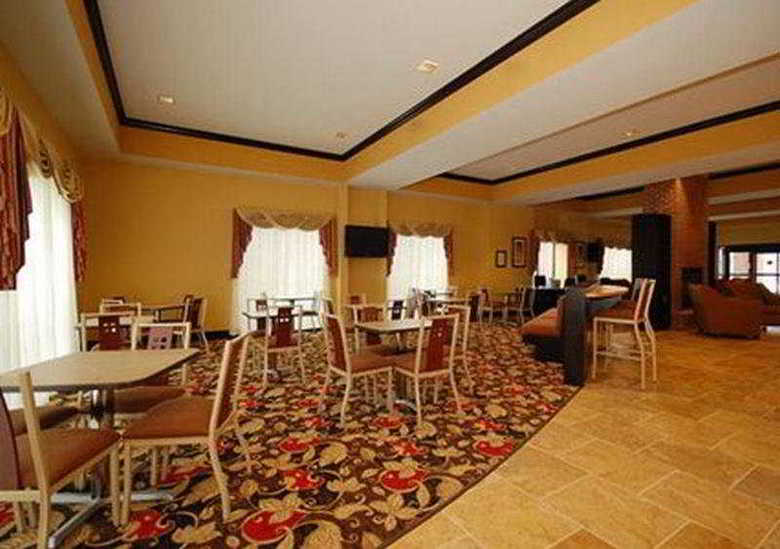 Hotel Comfort Suites