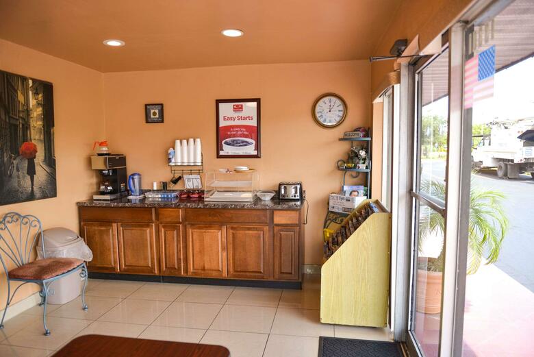 Motel Econo Lodge North