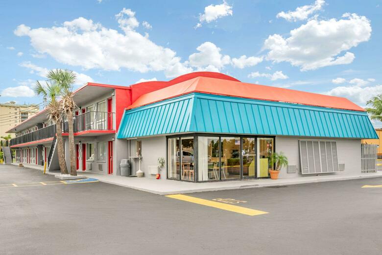 Motel Econo Lodge North