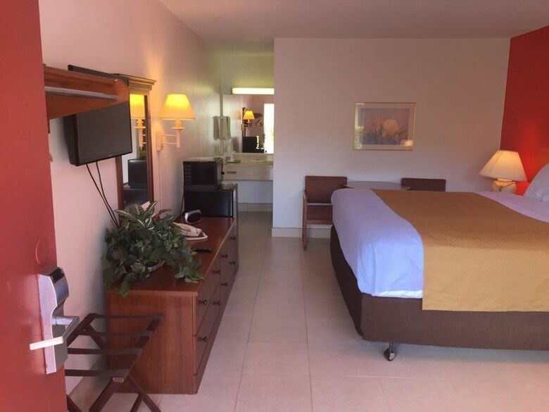 Motel Econo Lodge North