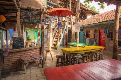 Albergue Gili La Boheme Sister